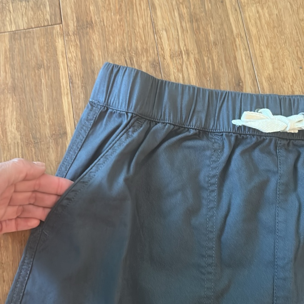 Pact Brand Gray Skirt Size Small - Picture 3 of 7